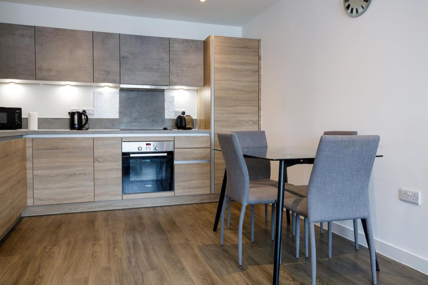 Guestready - Apartamento Moderno Em Orrell Appartement Manchester Buitenkant foto