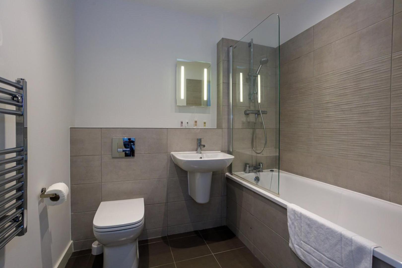 Guestready - Apartamento Moderno Em Orrell Appartement Manchester Buitenkant foto